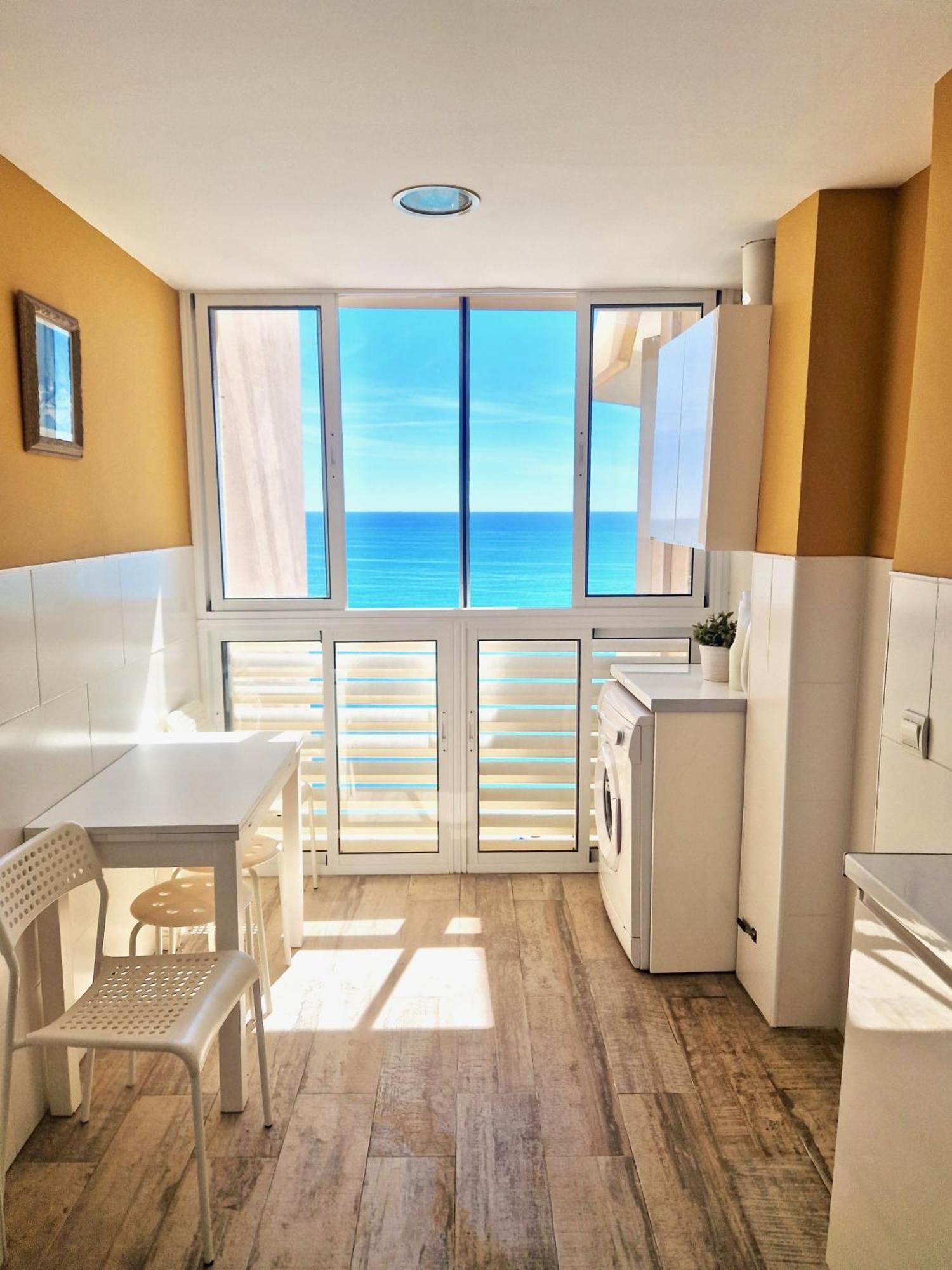 Sr Malagueta Beach Front Wonderful Sea View مالقة المظهر الخارجي الصورة
